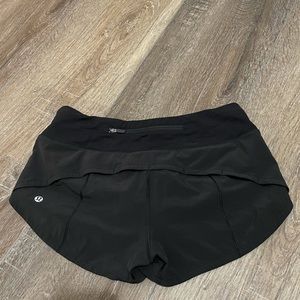 Lululemon size 4 shorts